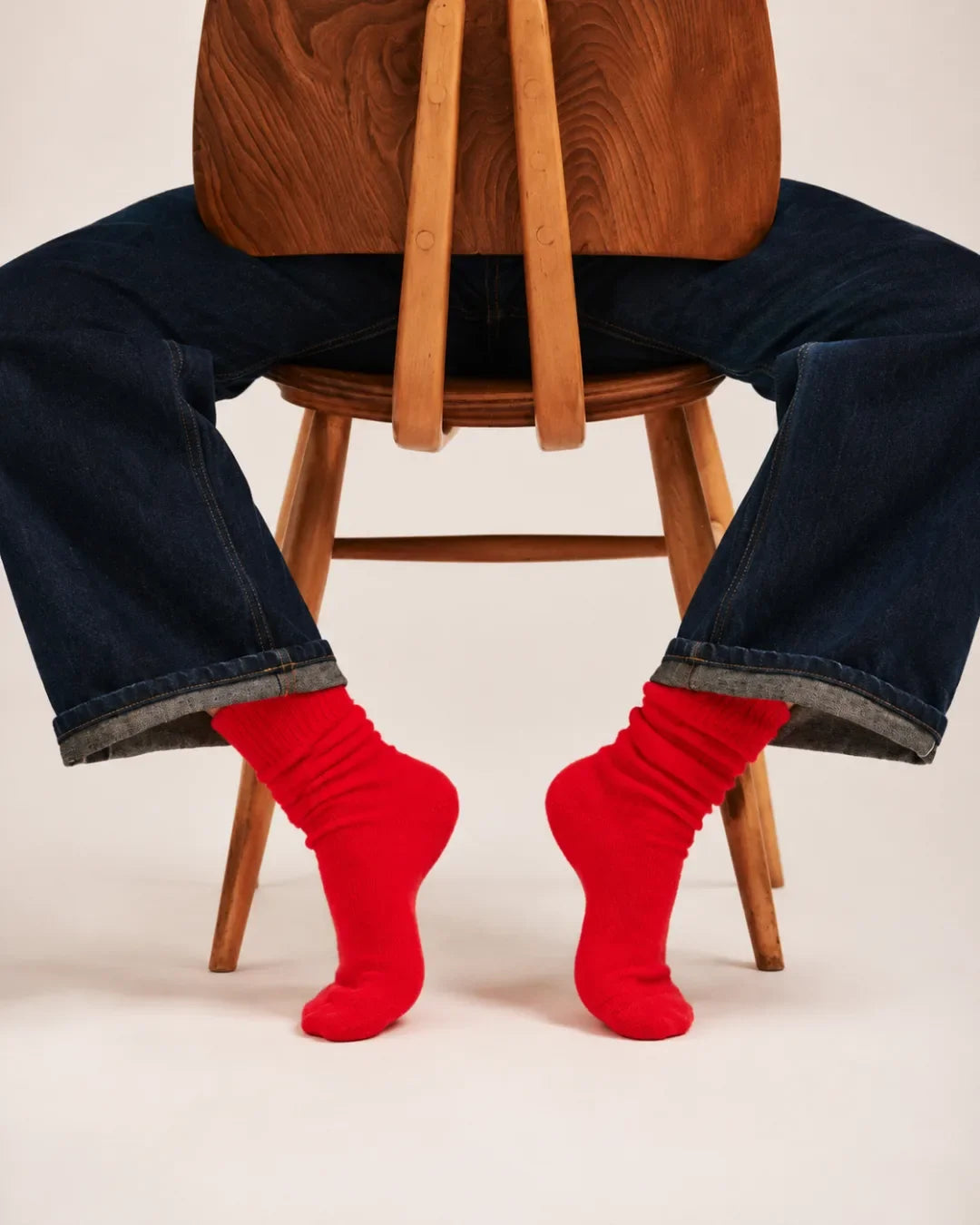 Which Socks Are Best for Winter? A Material-Based Guide