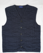 half british cotton quilted knitted gilet in navy, front view laid flat