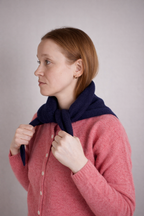 Lambswool_Ribbed_Blue Navy_Triangle_Scarf